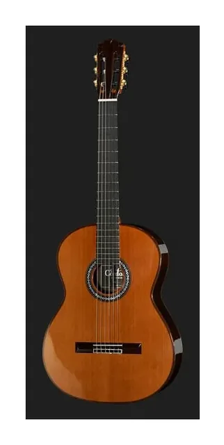 Cordoba C10 Cedar, cassa vista di fronte, scatto 2