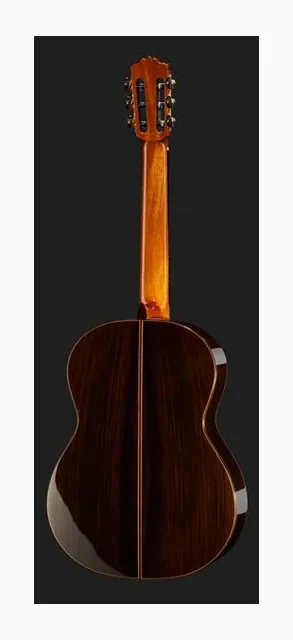 Cordoba C10 Cedar, cassa vista di fronte, scatto 3