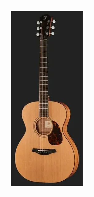 Furch Blue OM-CM w/VTC a w/GB, buca e rosetta, scatto 2