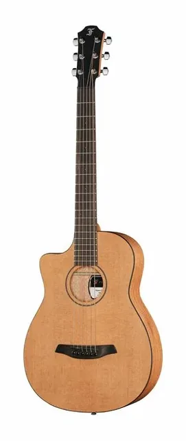 Furch Pioneer-CM LH a su sfondo neutro