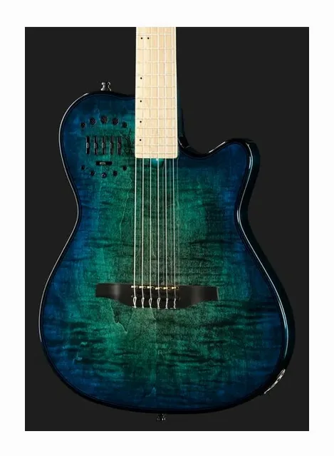 Godin Multiac Nylon Opalburst Ltd, cassa vista di fronte, scatto 4