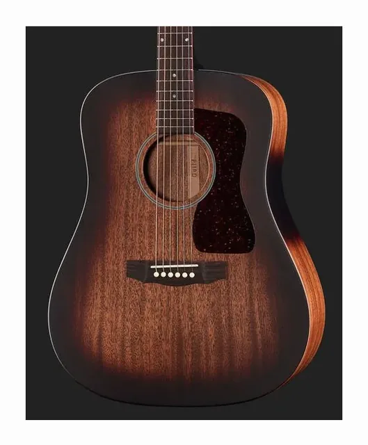 Guild D-20 VSB USA, cassa vista di fronte, scatto 4