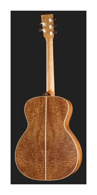 Lakewood M-15 Custom 5, cassa vista di fronte, scatto 3