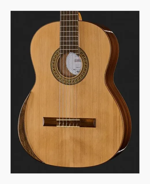 Manuel Rodriguez 60-C Cedar, cassa vista di fronte, scatto 4
