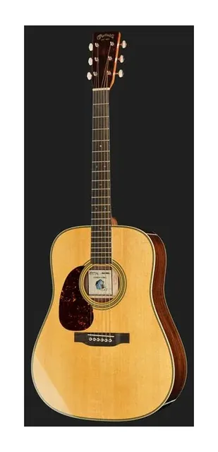 Martin Guitar D-28 Billy Strings LH, buca e rosetta, scatto 2