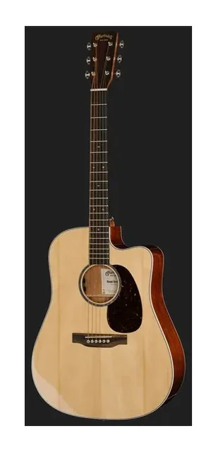 Martin Guitar DC-13E Modern Nat, cassa vista di fronte, scatto 2