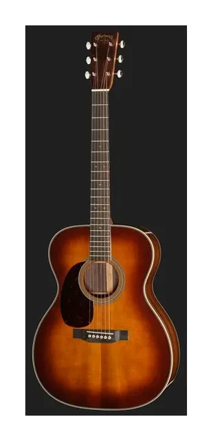 Martin Guitar 00028 Ambertone LH, cassa vista di fronte, scatto 2