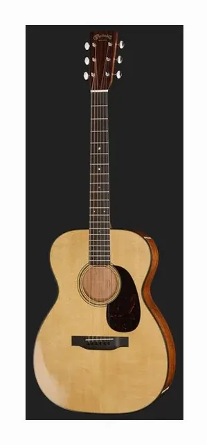 Martin Guitar 0018, cassa vista di fronte, scatto 2