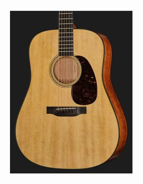 Martin Guitar D18 Satin, cassa vista di fronte, scatto 4