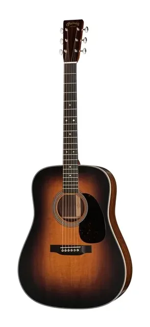 Martin Guitar D28 Satin 1935 Burst di fronte su sfondo neutro