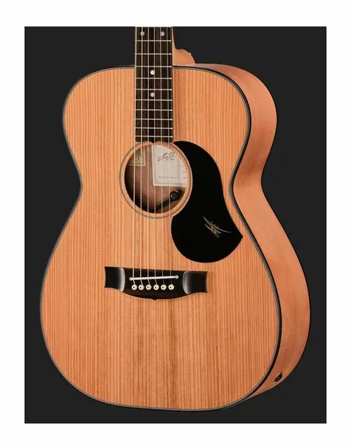 Maton RM 808, cassa vista di fronte, scatto 4