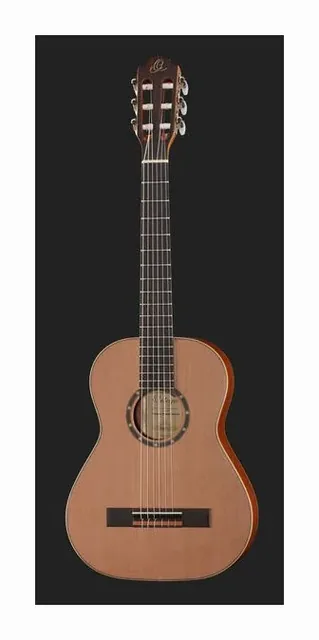 Ortega R122-1/2, cassa vista di fronte, scatto 2