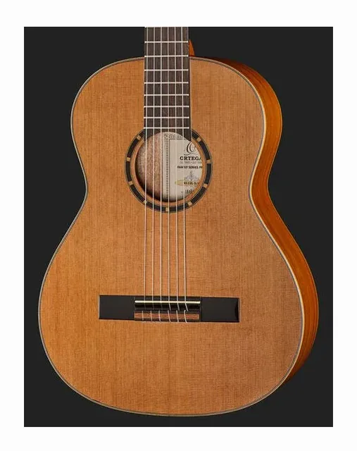 Ortega R122L-3/4, buca e rosetta, scatto 4