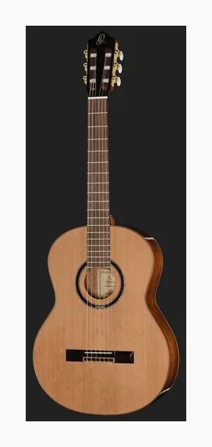 Ortega R159, cassa vista di fronte, scatto 2