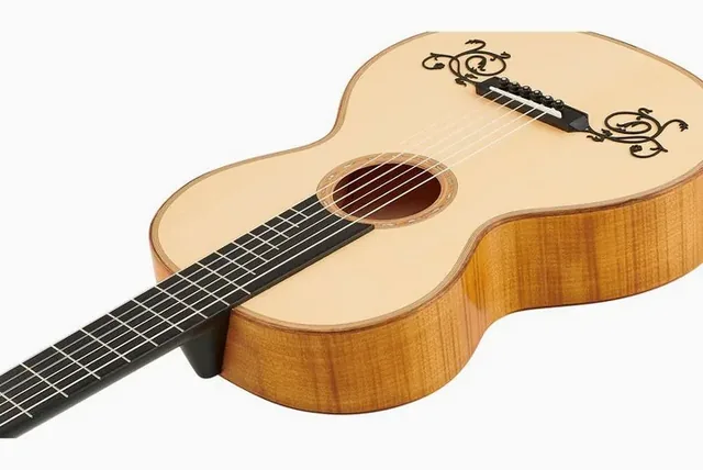 Scala Vilagio T.H. Romantic Guitar 1850, buca e rosetta, scatto 4