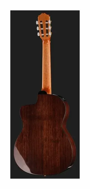 Takamine GC6CE-Nat, cassa vista di fronte, scatto 3