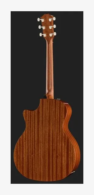 Taylor 324ce Studio Special Edition, fondo e fasce, scatto 3