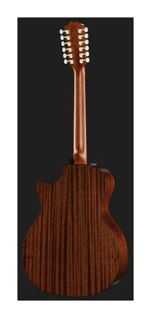 Taylor 354ce, cassa vista di fronte, scatto 3