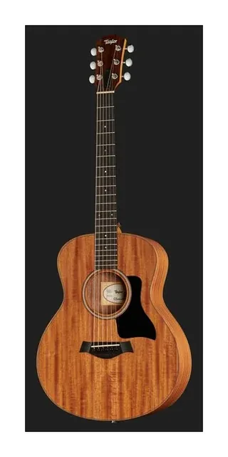 Taylor GS Mini Mahogany, cassa vista di fronte, scatto 2