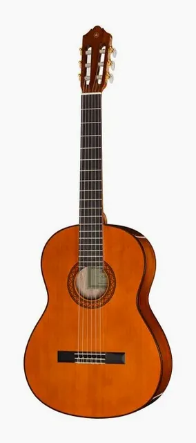 Yamaha C70 da vicino, di fronte