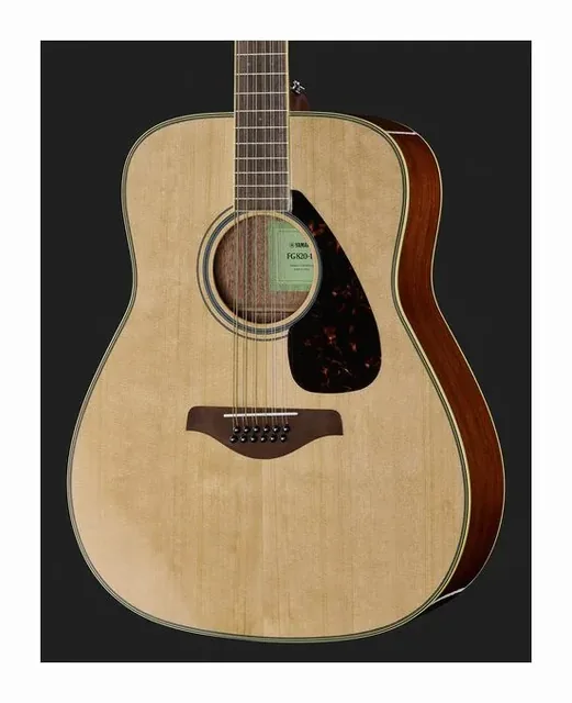 Yamaha FG820-12 NTII, fondo e fasce, scatto 4